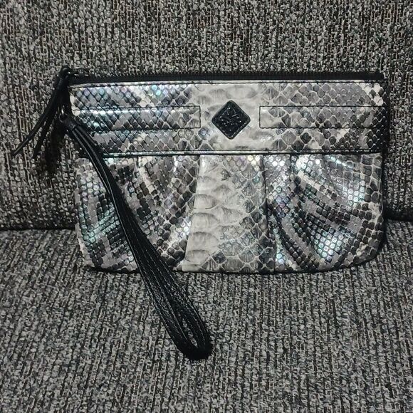 Simply Vera Vera Wang Handbags - SIMPLY VERA BY VERA WANG Gray Snakeskin Print w/ Iridescent Shine Wristlet